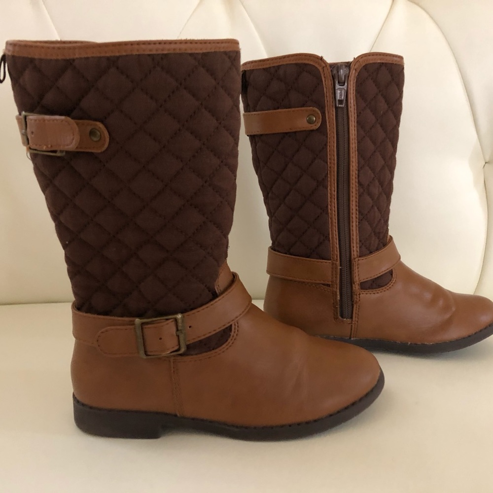 Size 10 little girls brown boots